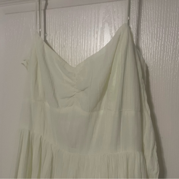 American Eagle Outfitters Yellow Sleeveless Sundress - Picture 2 of 7